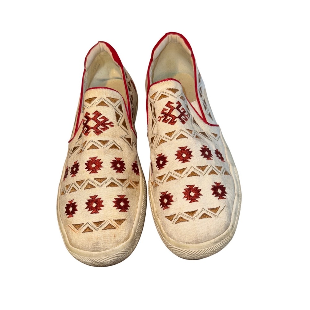 Luxury Rebel Juniper 2 Womens 9 Cream Red Embroidered Geometric Slip On Sneakers